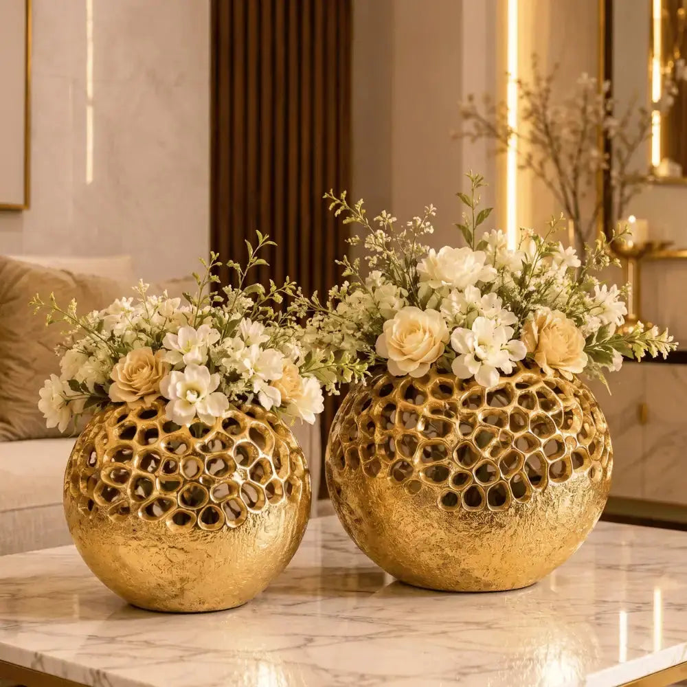 Luxury Golden Aluminium Decorative Vase Set of 2 for Home Decor Mall on Moon